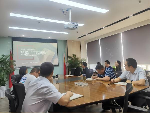 �������ս�����̳- ��Ȩ���Ĳ��˵�����