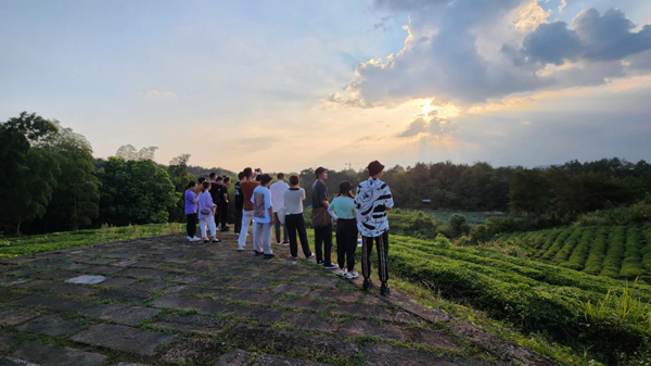 �������ս�����̳- ��Ȩ���Ĳ��˵�����