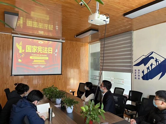 �������ս�����̳- ��Ȩ���Ĳ��˵�����