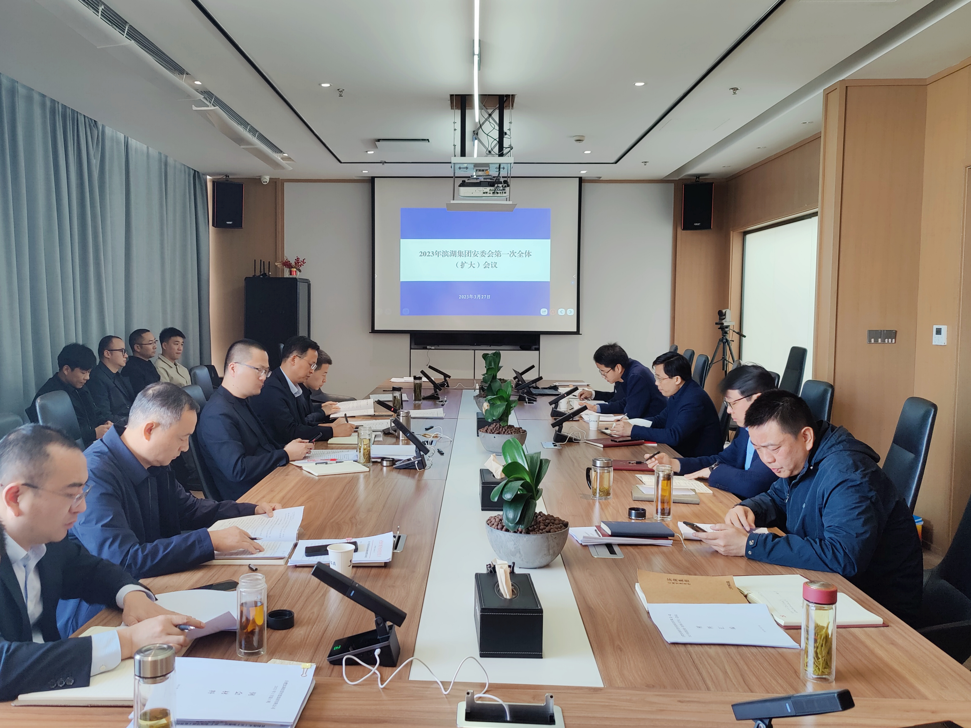 �������ս�����̳- ��Ȩ���Ĳ��˵�����