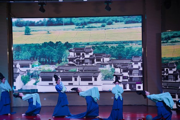 �������ս�����̳- ��Ȩ���Ĳ��˵�����