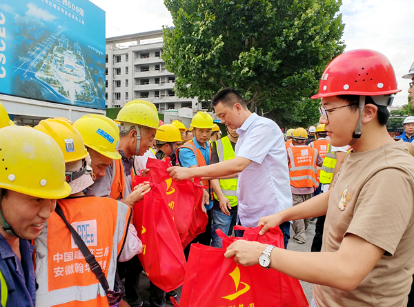 �������ս�����̳- ��Ȩ���Ĳ��˵�����