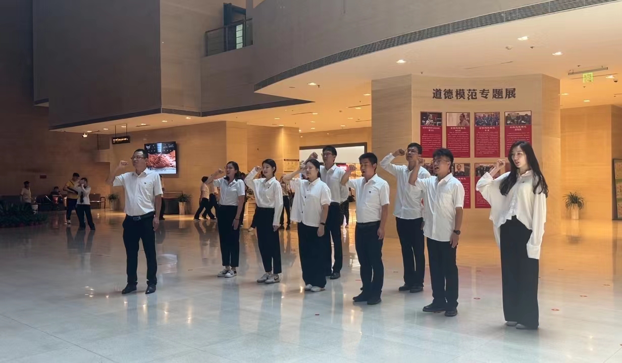 �������ս�����̳- ��Ȩ���Ĳ��˵�����