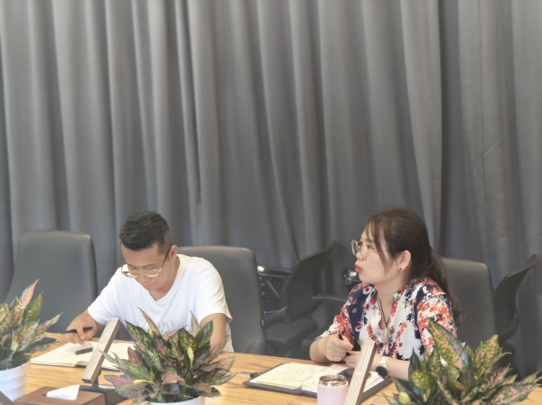 �������ս�����̳- ��Ȩ���Ĳ��˵�����