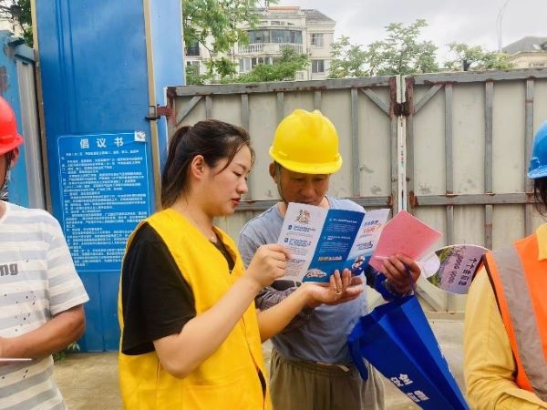 �������ս�����̳- ��Ȩ���Ĳ��˵�����