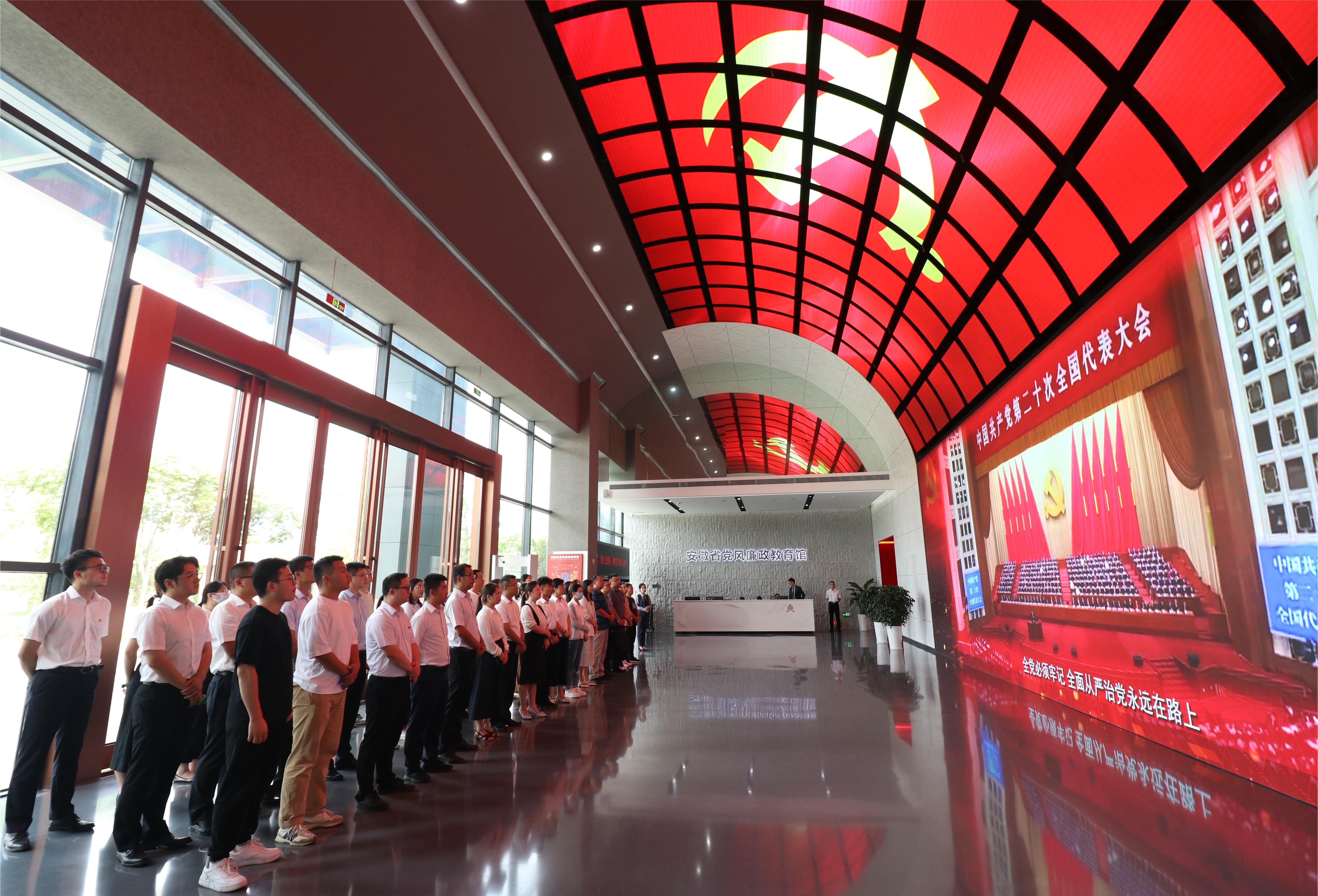 �������ս�����̳- ��Ȩ���Ĳ��˵�����