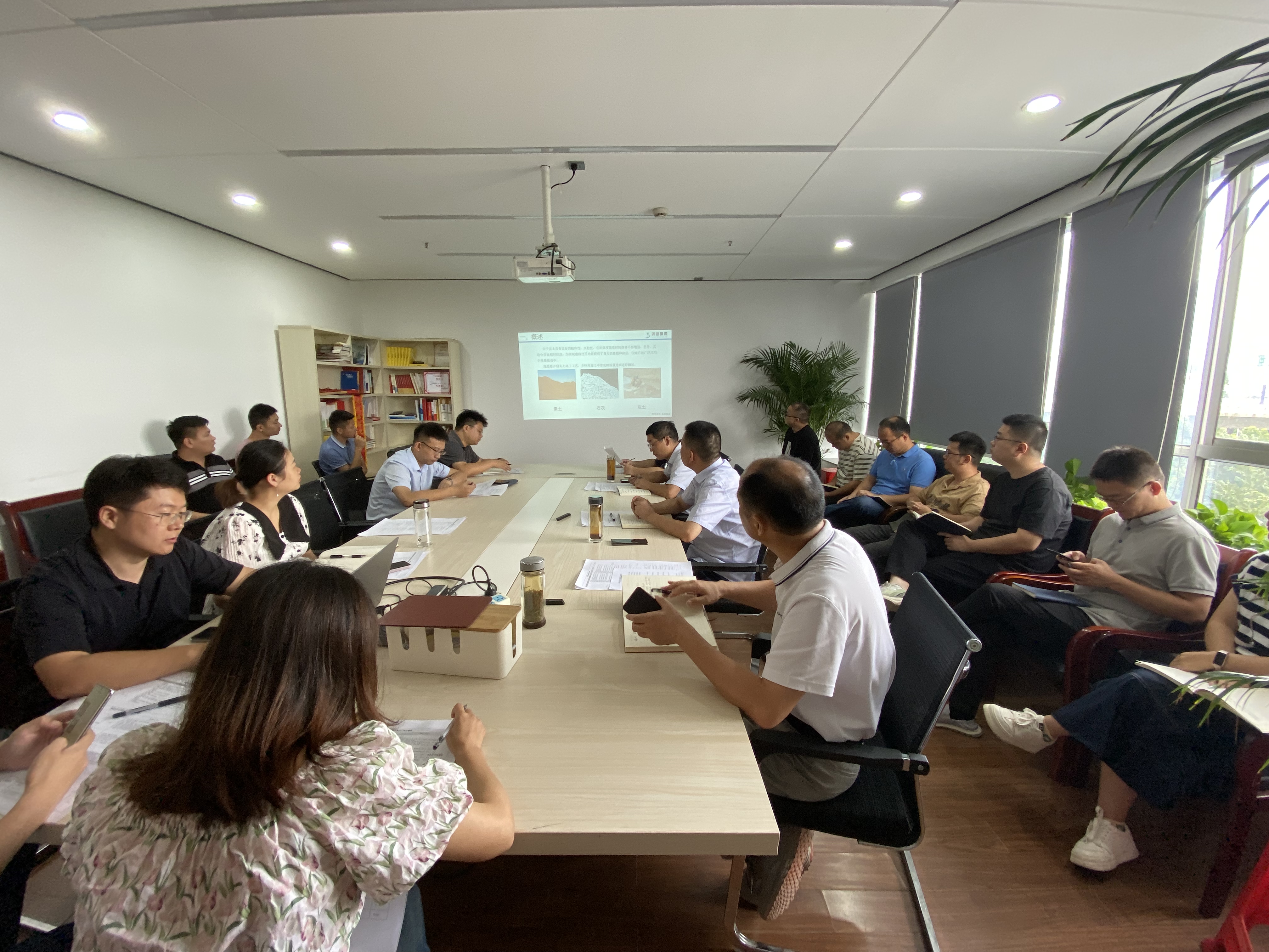 �������ս�����̳- ��Ȩ���Ĳ��˵�����