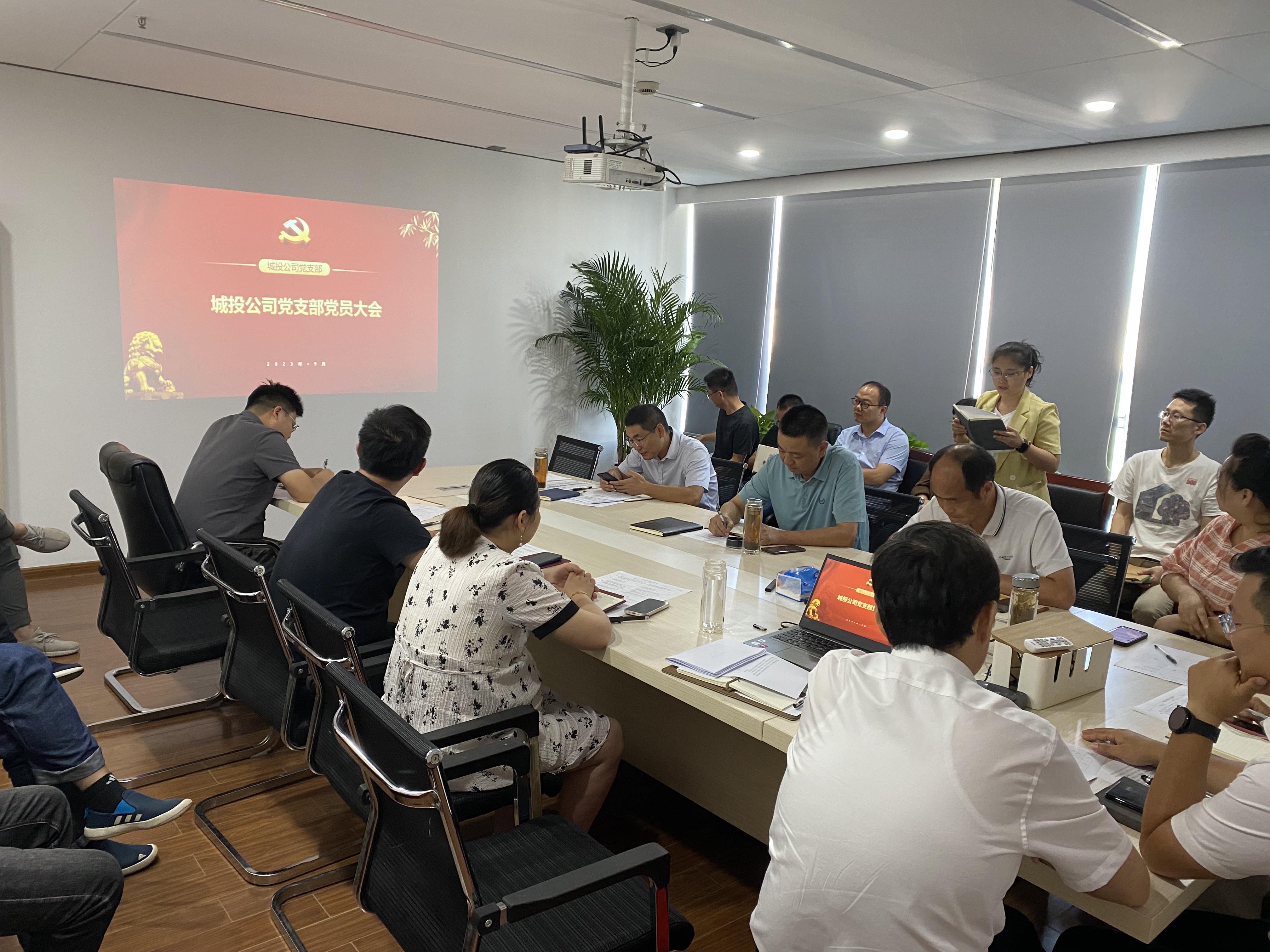 �������ս�����̳- ��Ȩ���Ĳ��˵�����