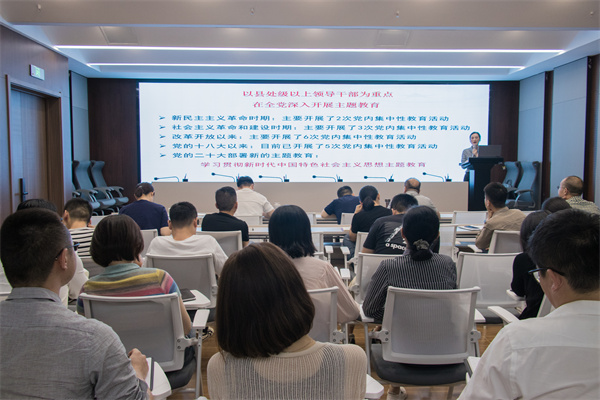 �������ս�����̳- ��Ȩ���Ĳ��˵�����