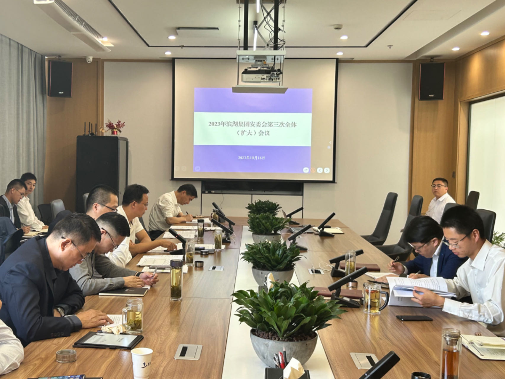 �������ս�����̳- ��Ȩ���Ĳ��˵�����