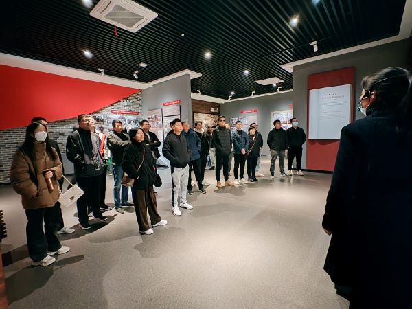 �������ս�����̳- ��Ȩ���Ĳ��˵�����