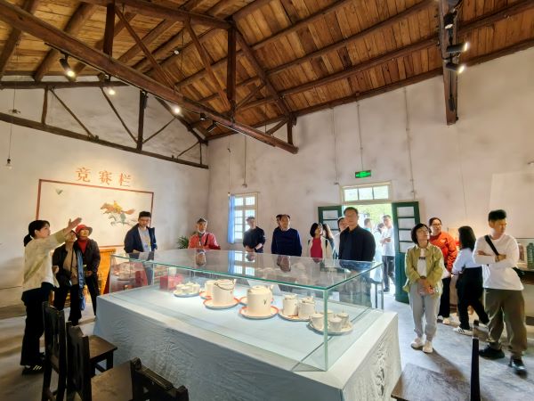 �������ս�����̳- ��Ȩ���Ĳ��˵�����