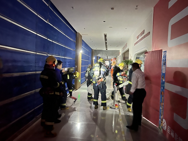 �������ս�����̳- ��Ȩ���Ĳ��˵�����