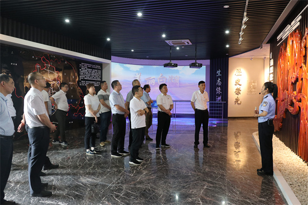 �������ս�����̳- ��Ȩ���Ĳ��˵�����