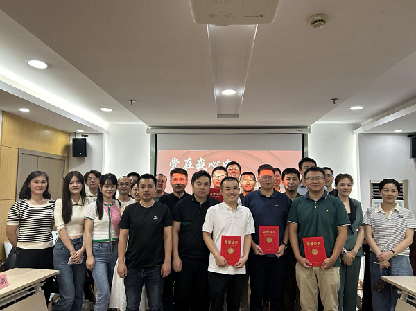 �������ս�����̳- ��Ȩ���Ĳ��˵�����