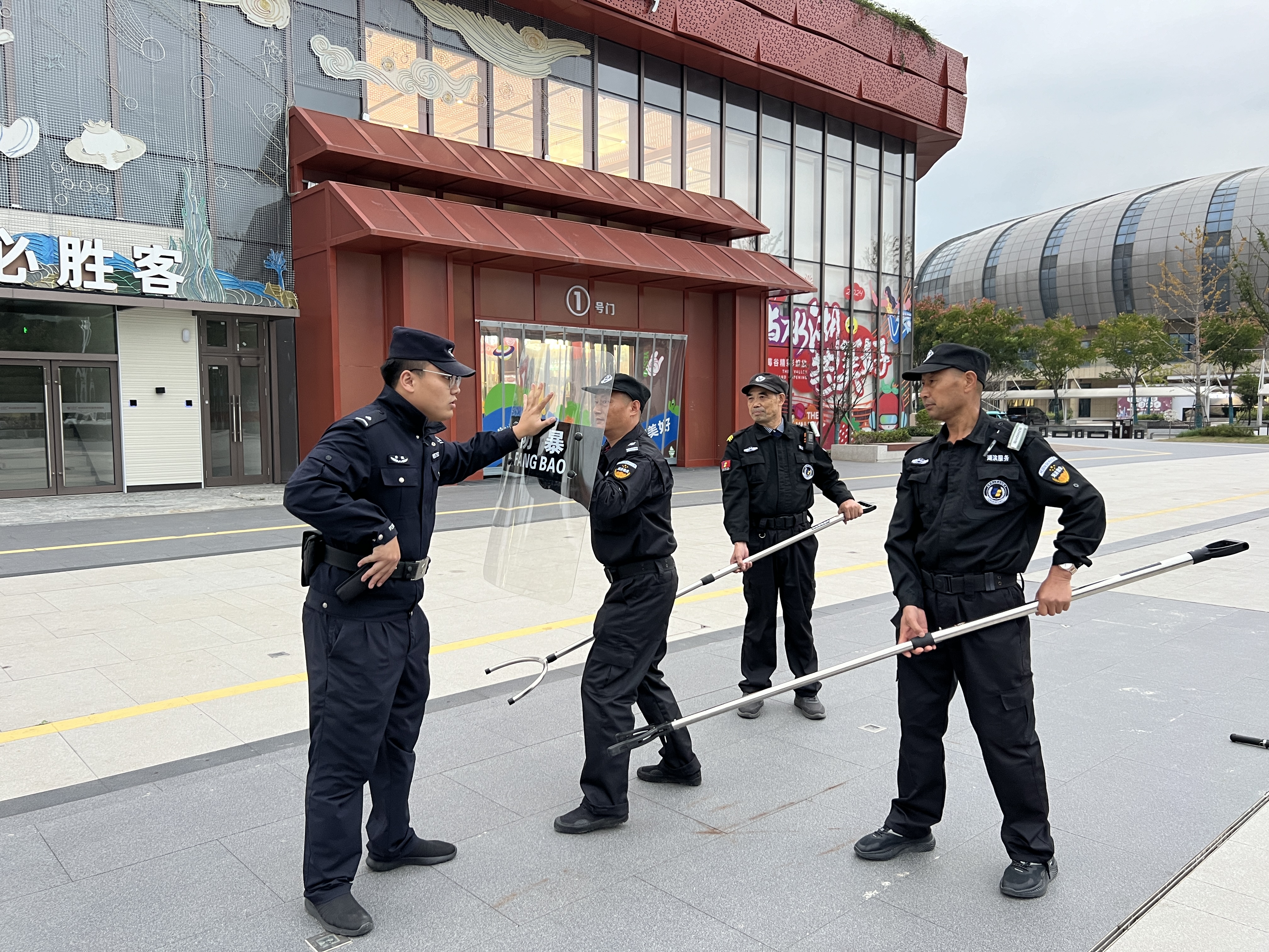 �������ս�����̳- ��Ȩ���Ĳ��˵�����