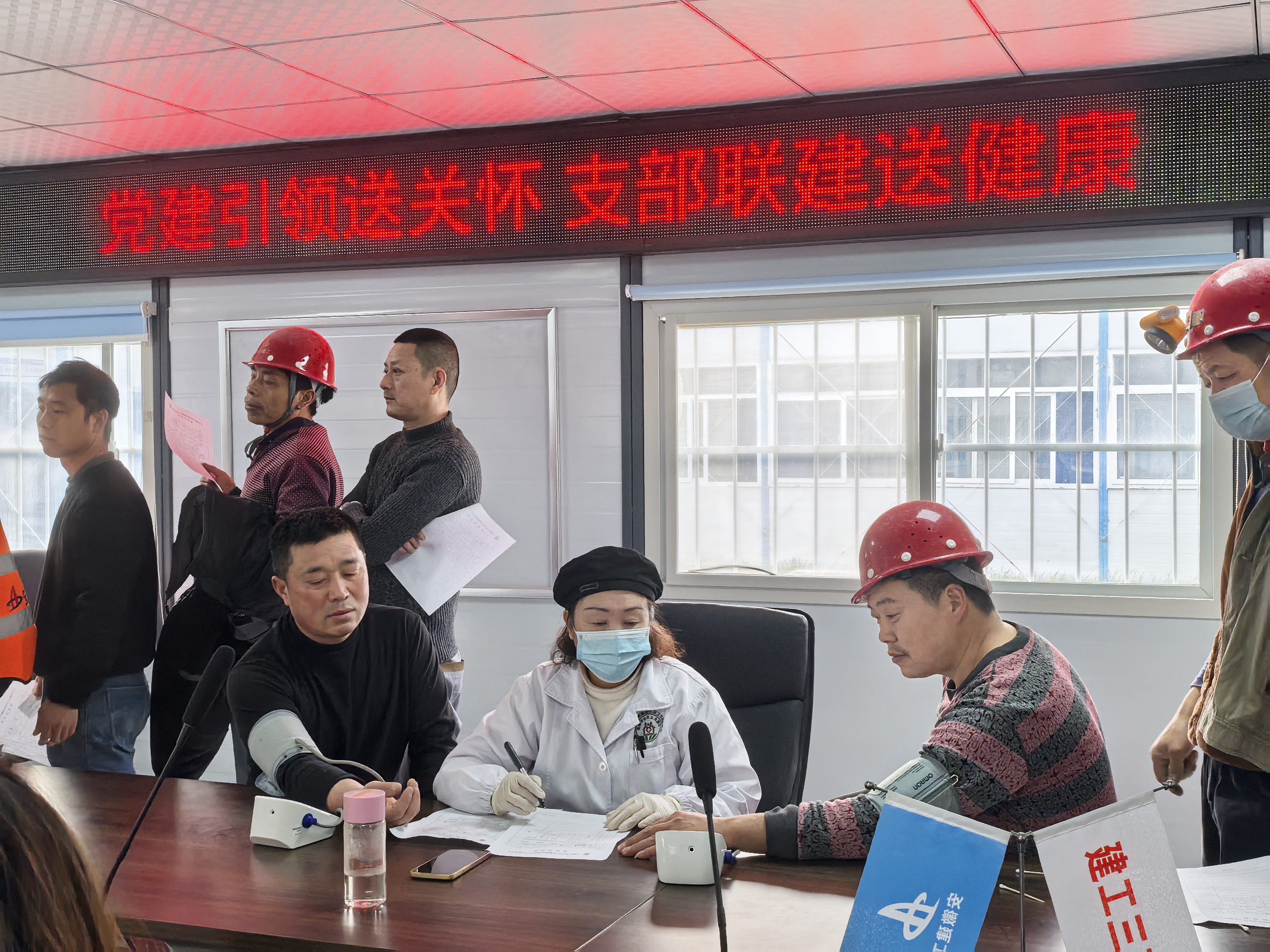 �������ս�����̳- ��Ȩ���Ĳ��˵�����