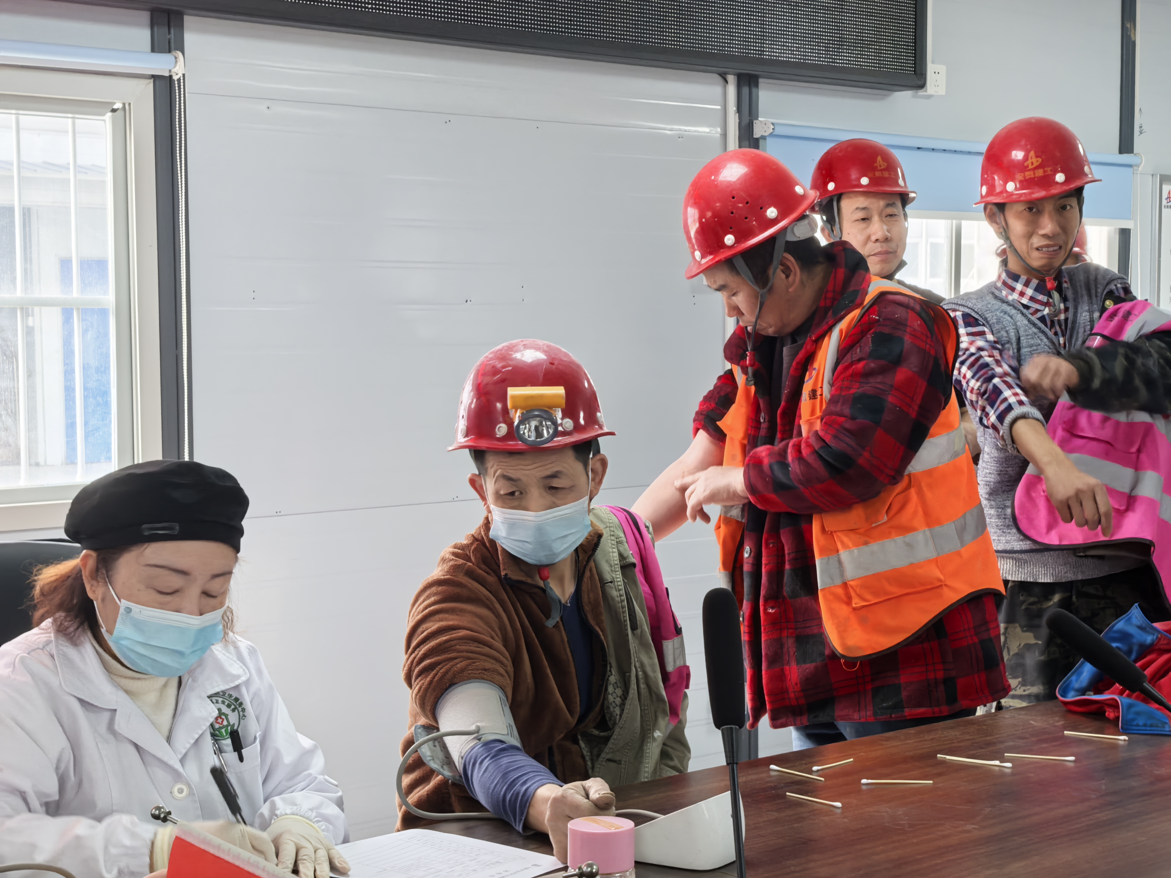 �������ս�����̳- ��Ȩ���Ĳ��˵�����