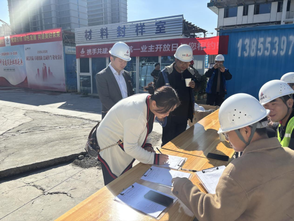 �������ս�����̳- ��Ȩ���Ĳ��˵�����