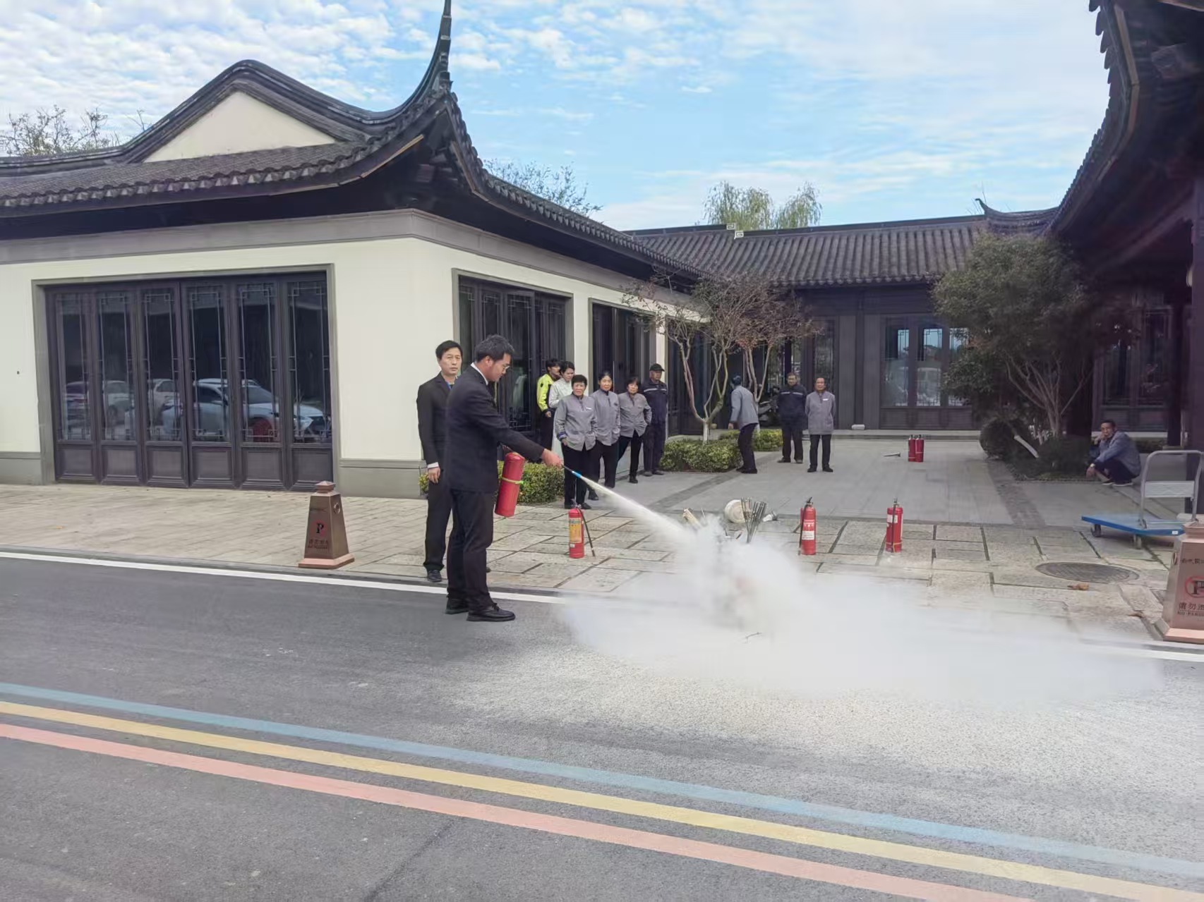 �������ս�����̳- ��Ȩ���Ĳ��˵�����